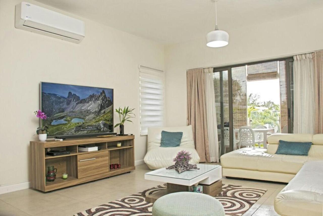 Luxury Modern 2-Bed Apartment Pereybere Grand Bay Εξωτερικό φωτογραφία